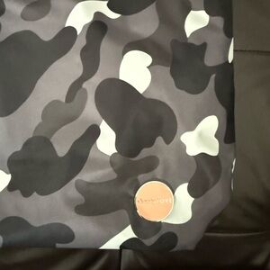 Shortylove Amuse crossbody bag